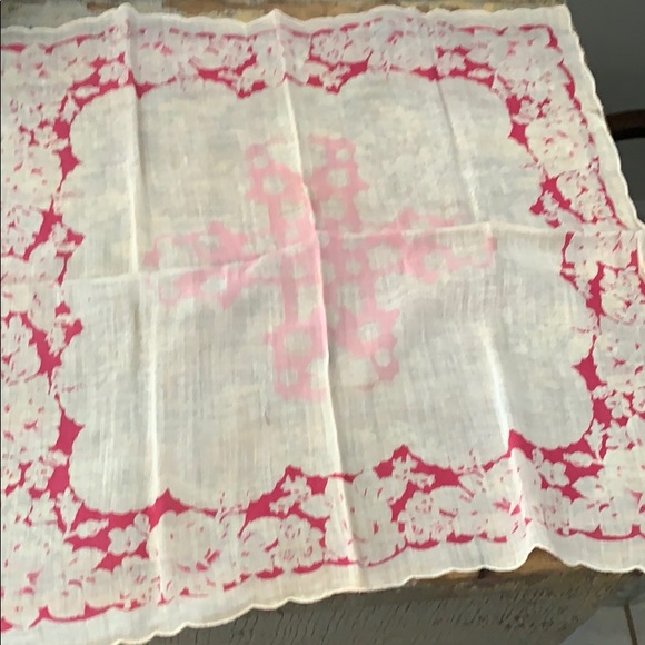 Four(4) vintage hankies - Picture 5 of 5